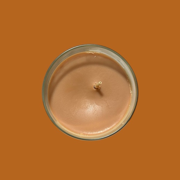 Bath and Body Works Chocolate Covered Orange Scented Candle - Picture 3 of 3